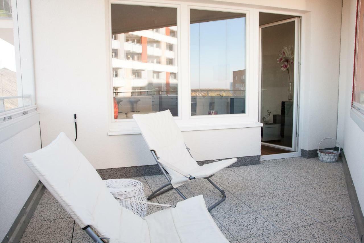 Prostorny 3 Pokojovy Apartman S Dvema Terasami 布拉格 外观 照片